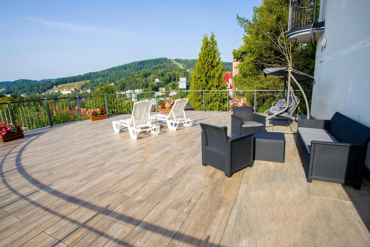 Farys - Swietna Lokalizacja, Sauna, Jacuzzi, Piekne Widoki Z Okien Krynica-Zdrój Exteriér fotografie