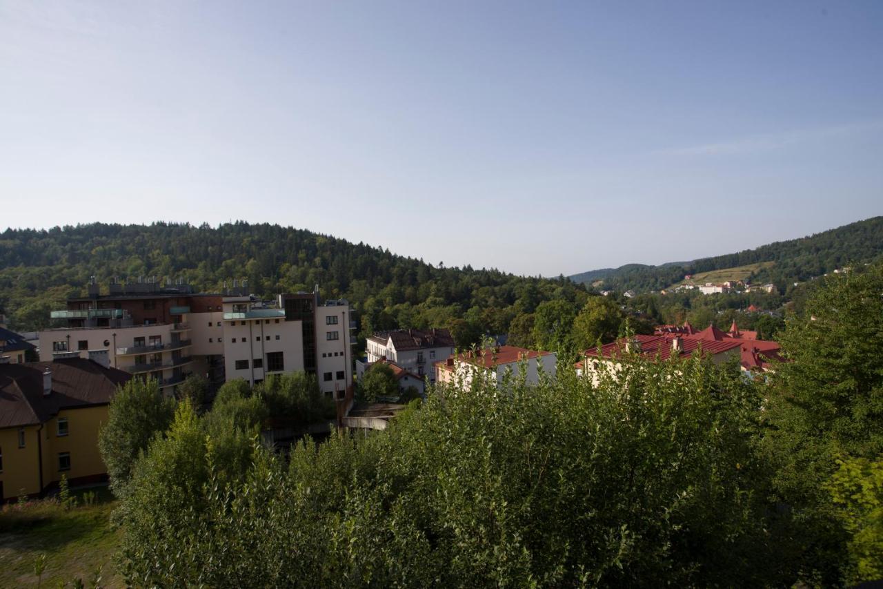Farys - Swietna Lokalizacja, Sauna, Jacuzzi, Piekne Widoki Z Okien Krynica-Zdrój Exteriér fotografie