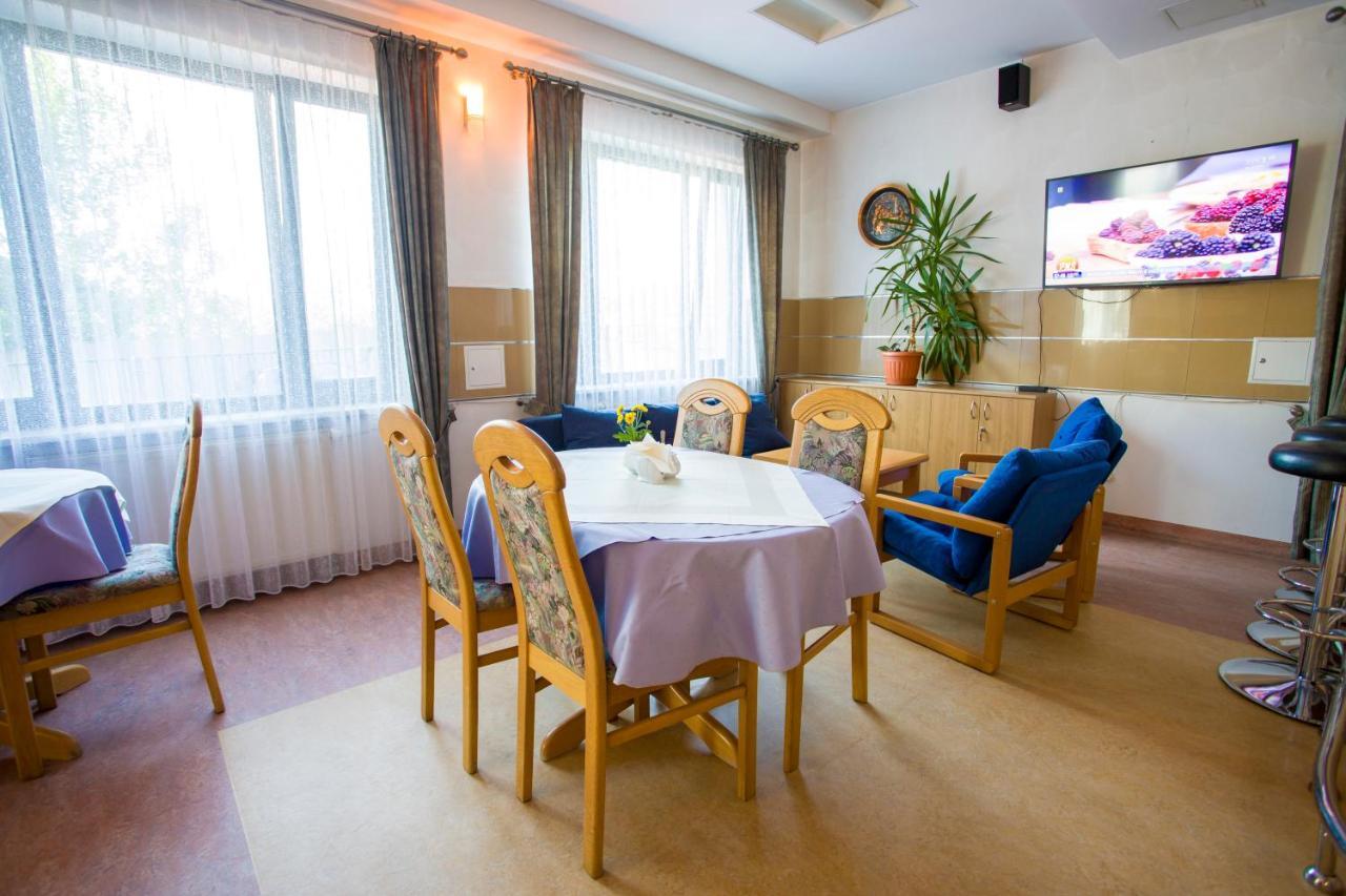 Farys - Swietna Lokalizacja, Sauna, Jacuzzi, Piekne Widoki Z Okien Krynica-Zdrój Exteriér fotografie