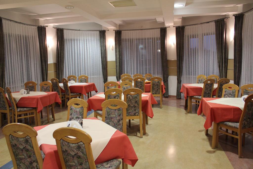 Farys - Swietna Lokalizacja, Sauna, Jacuzzi, Piekne Widoki Z Okien Krynica-Zdrój Exteriér fotografie