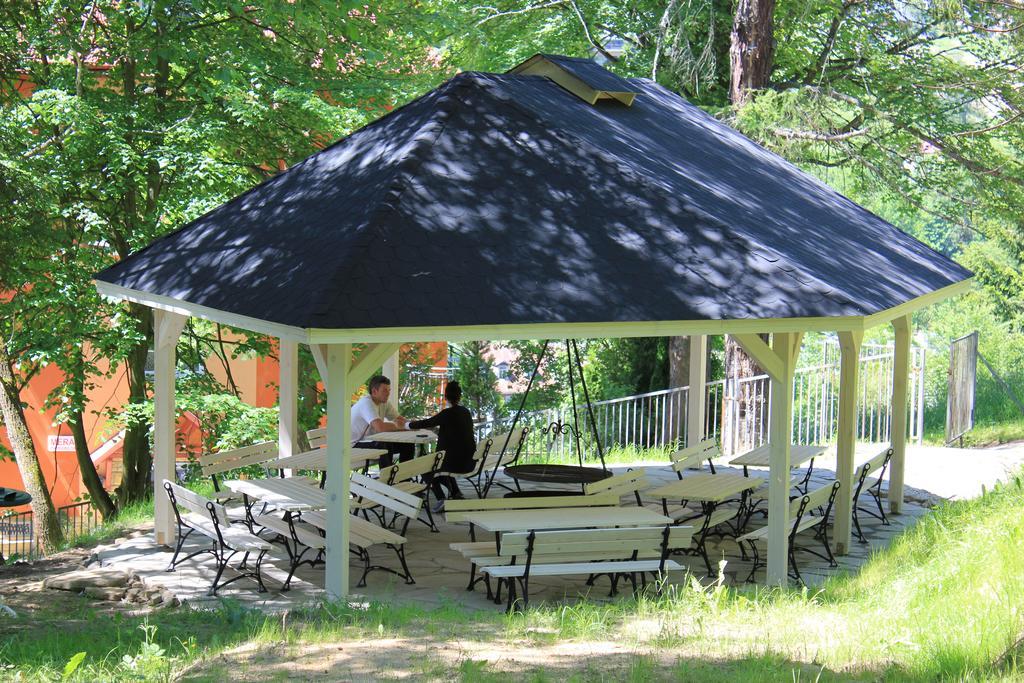 Farys - Swietna Lokalizacja, Sauna, Jacuzzi, Piekne Widoki Z Okien Krynica-Zdrój Exteriér fotografie